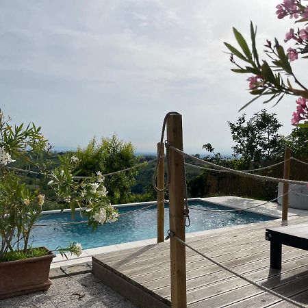 Agriturismo La Ca Veja Monforte dʼAlba Eksteriør bilde
