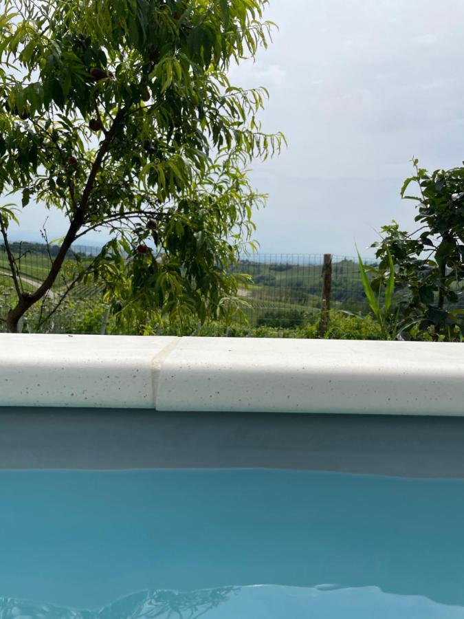 Agriturismo La Ca Veja Monforte dʼAlba Eksteriør bilde